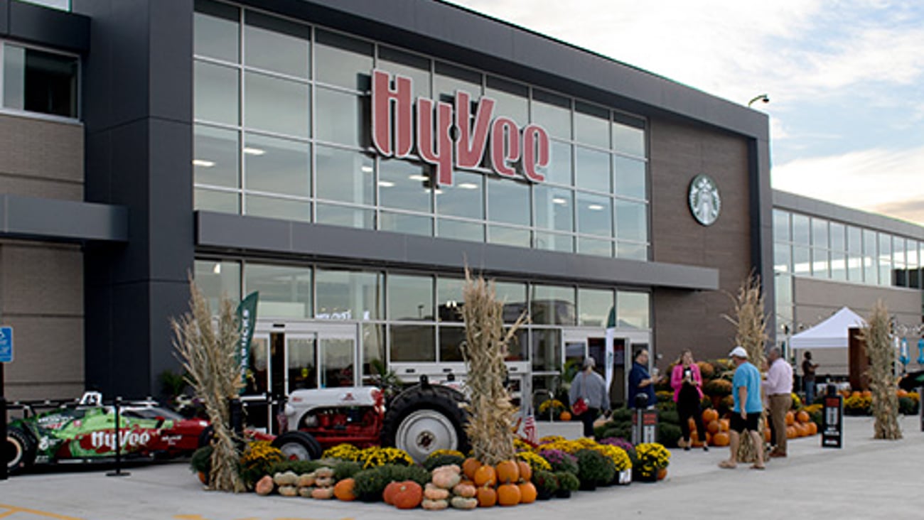 Hy-Vee exterior