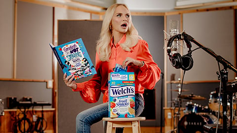 welch's fruit snacks x kristin chenoweth