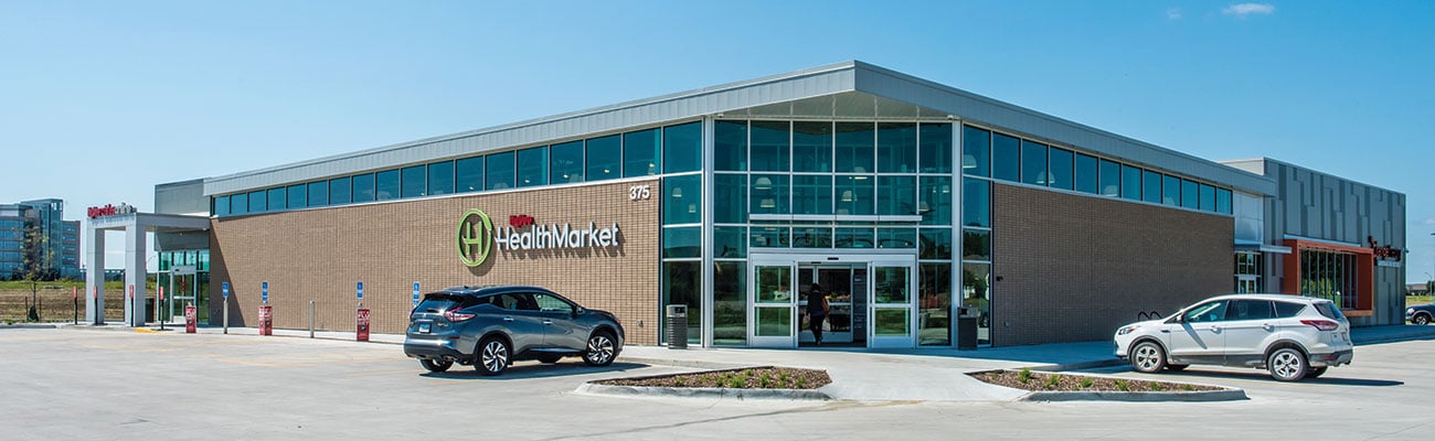 Hy-Vee storefront.