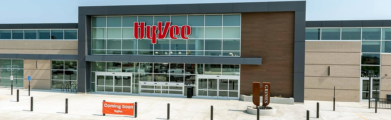 hy-vee grimes exterior