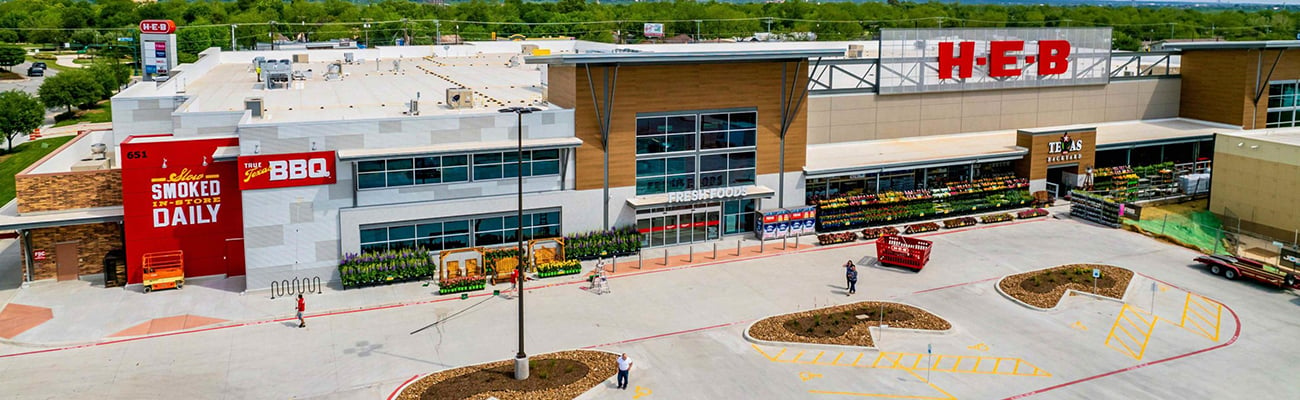 h-e-b exterior