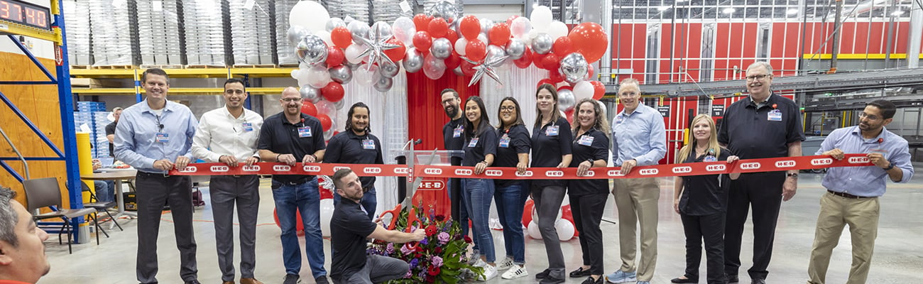 H-E-B ecommerce fulfillment center hero