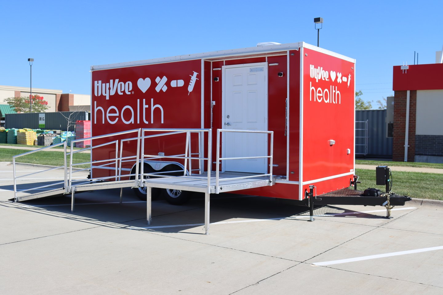 hy-vee mobile health unit