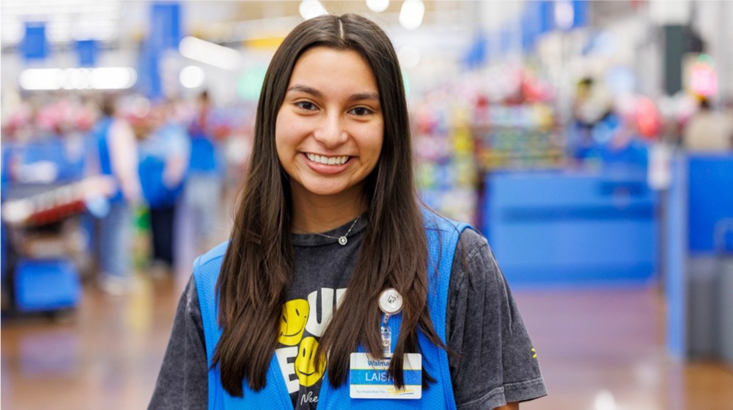 walmart- increases-pay-smiling-woman