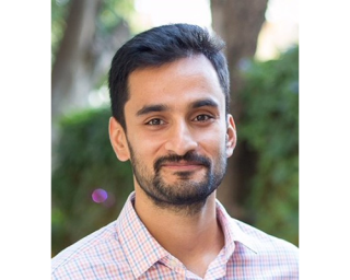 akhil ravi headshot