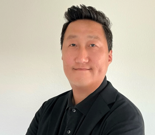 Min Cho, Walgreens