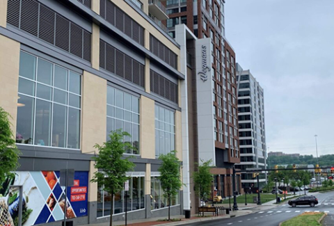 wegmans alexandria exterior