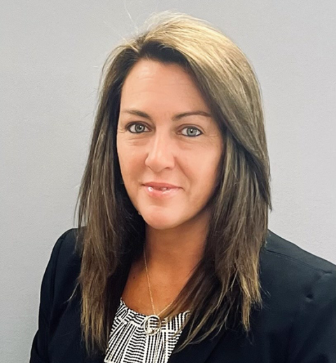 diane hicks headshot