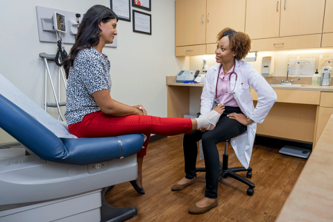 CVS MinuteClinic provider treating patient