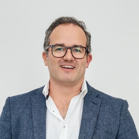 rob-odd-headshot